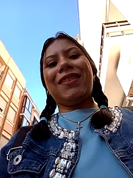 little susie online show from 10/24/25, 08:24