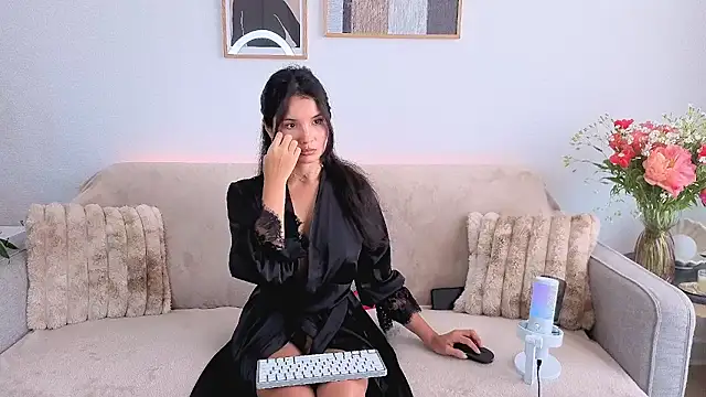 ErikaSoft online show from 05/30/26, 02:01