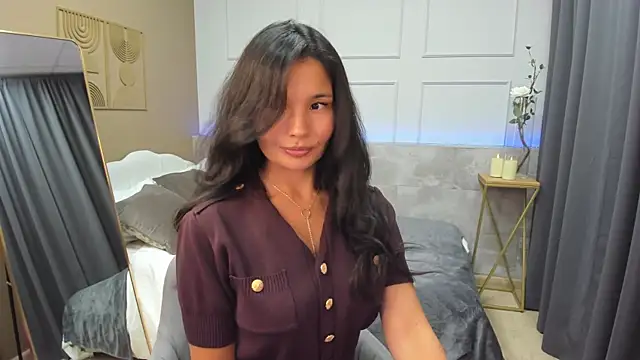 Snapshot of ErikaSoft chatting on 11/09/25, 01:26 ErikaSoft online show from 11/09/25, 01:26