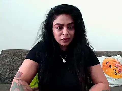 Snapshot of indianishkq7 chatting on 09/17/25, 12:07 indianishkq7 online show from 09/17/25, 12:07