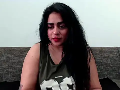 indianishkq7 online show from 12/01/25, 07:53