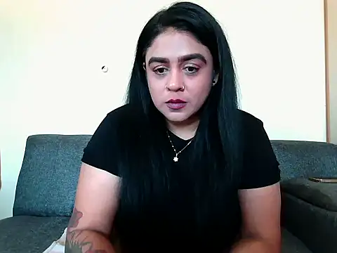 indianishkq7 online show from 04/05/26, 12:56