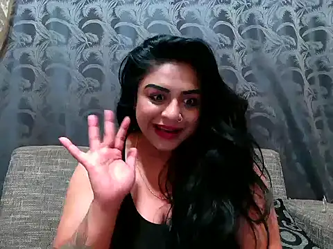 Snapshot of indianishkq7 chatting on 12/22/24, 04:17 indianishkq7 online show from 12/22/24, 04:17