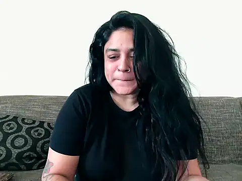 indianishkq7 online show from 12/05/25, 08:13