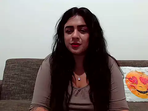 Snapshot of indianishkq7 chatting on 09/20/25, 05:07 indianishkq7 online show from 09/20/25, 05:07