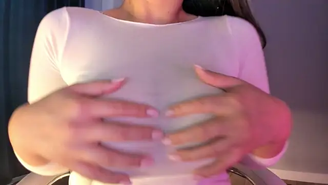 akura011 online show from 11/29/25, 05:51