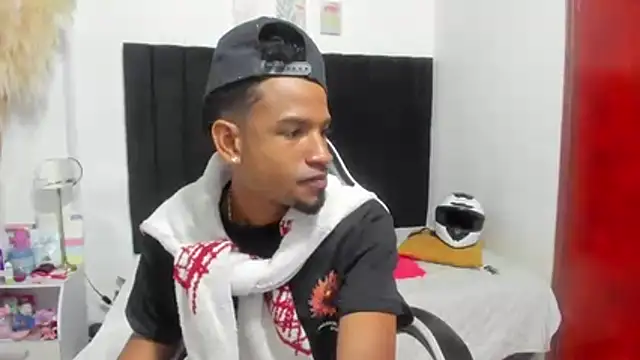 anhtony wayans online show from 04/21/26, 12:12