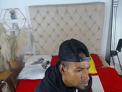 Snapshot of anhtony_wayans chatting on 09/11/25, 12:21 anhtony wayans online show from 09/11/25, 12:21