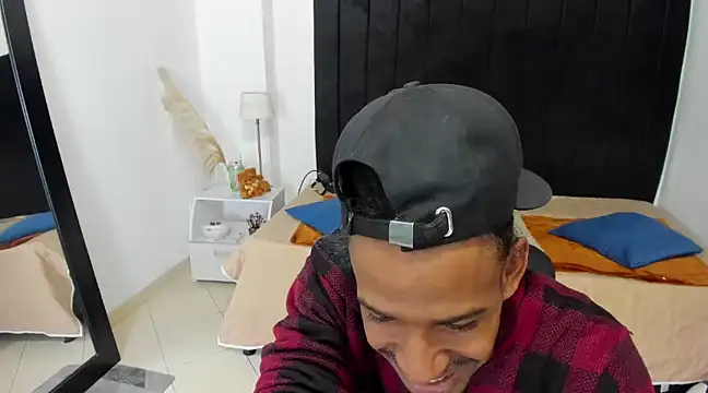 Snapshot of anhtony_wayans chatting on 02/19/25, 11:46 anhtony wayans online show from 02/19/25, 11:46