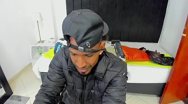 Snapshot of anhtony_wayans chatting on 02/06/25, 12:54 anhtony wayans online show from 02/06/25, 12:54