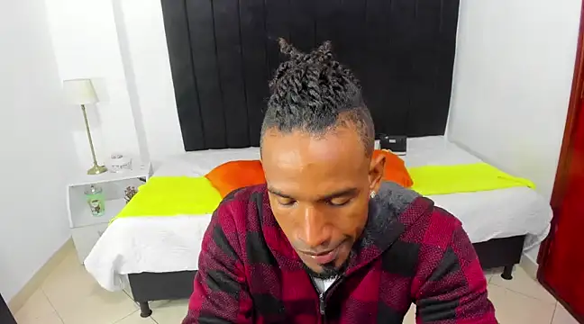 Snapshot of anhtony_wayans chatting on 02/01/25, 08:05 anhtony wayans online show from 02/01/25, 08:05
