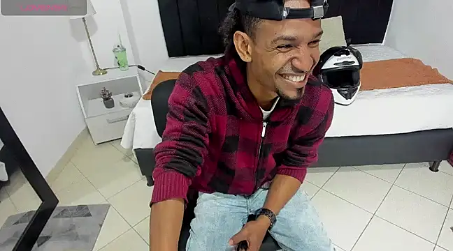 Snapshot of anhtony_wayans chatting on 12/10/24, 11:51 anhtony wayans online show from 12/10/24, 11:51