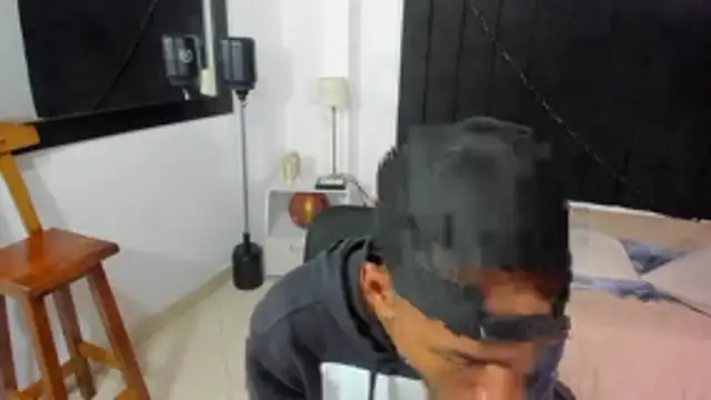 anhtony wayans online show from 10/24/25, 12:20