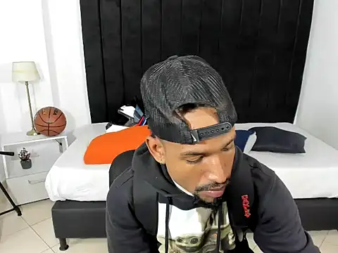 Snapshot of anhtony_wayans chatting on 10/01/25, 12:16 anhtony wayans online show from 10/01/25, 12:16