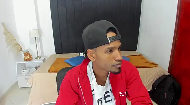 Snapshot of anhtony_wayans chatting on 02/21/25, 12:27 anhtony wayans online show from 02/21/25, 12:27