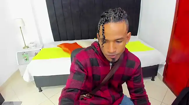 Snapshot of anhtony_wayans chatting on 02/01/25, 12:40 anhtony wayans online show from 02/01/25, 12:40