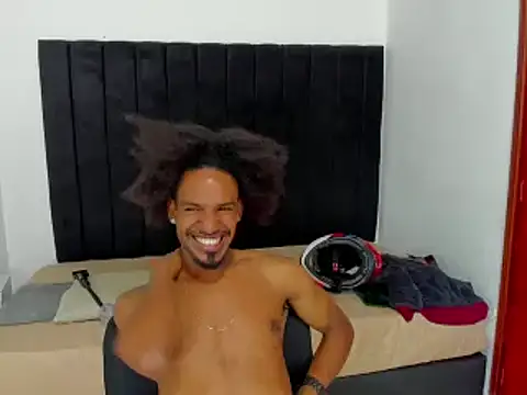 Snapshot of anhtony_wayans chatting on 03/18/25, 02:08 anhtony wayans online show from 03/18/25, 02:08
