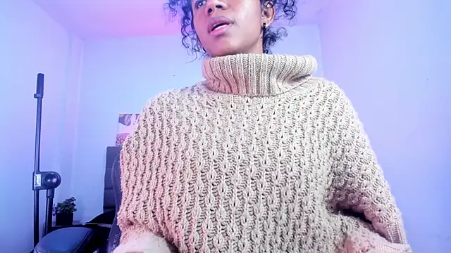 Ellie Alves online show from 11/19/25, 02:39