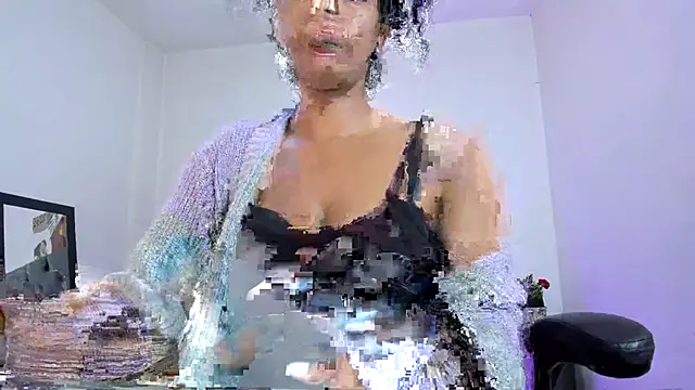 Ellie Alves online show from 10/21/25, 12:37