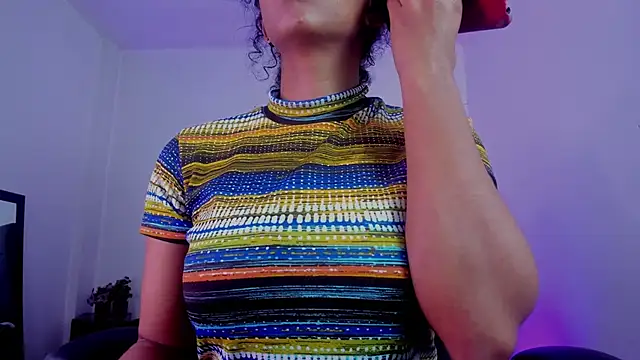 Ellie Alves online show from 11/10/25, 01:49