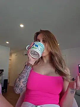 LilyOrion online show from 03/18/26, 05:25