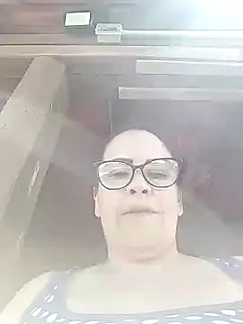 AyantiPonz79 online show from 10/23/25, 03:43