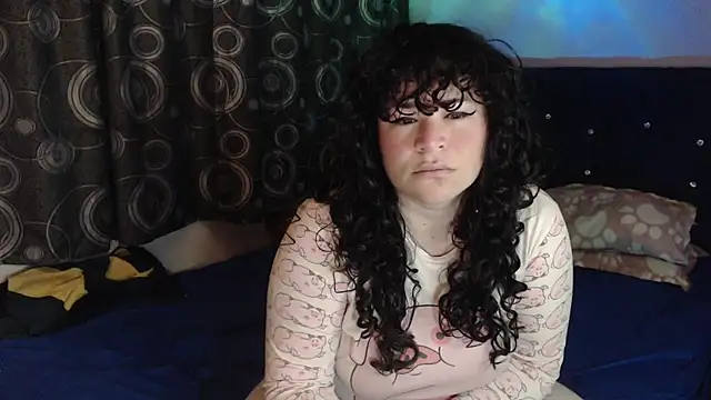 ANGELIQUE KLANE online show from 02/24/26, 04:46