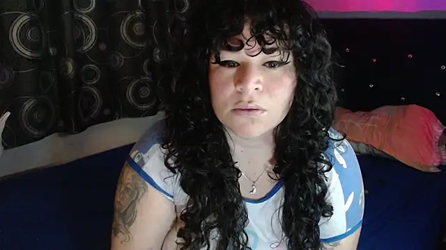 ANGELIQUE KLANE online show from 02/25/26, 04:56