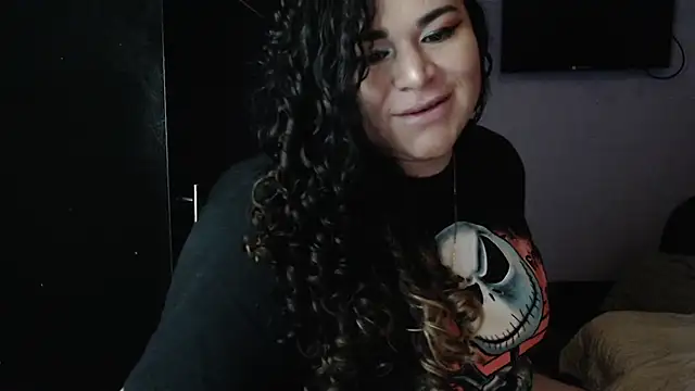 Snapshot of ANGELIQUE_KLANE chatting on 01/31/25, 08:01 ANGELIQUE KLANE online show from 01/31/25, 08:01