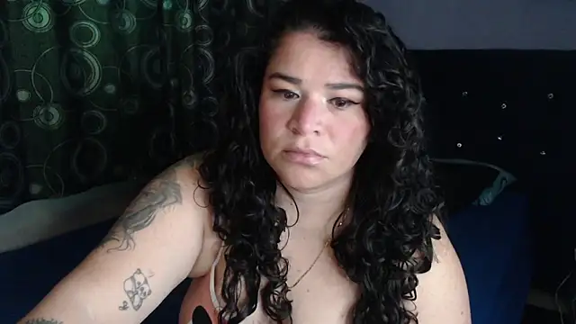 ANGELIQUE KLANE online show from 05/27/26, 02:02
