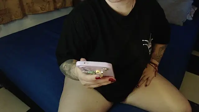 ANGELIQUE KLANE online show from 12/04/25, 04:55