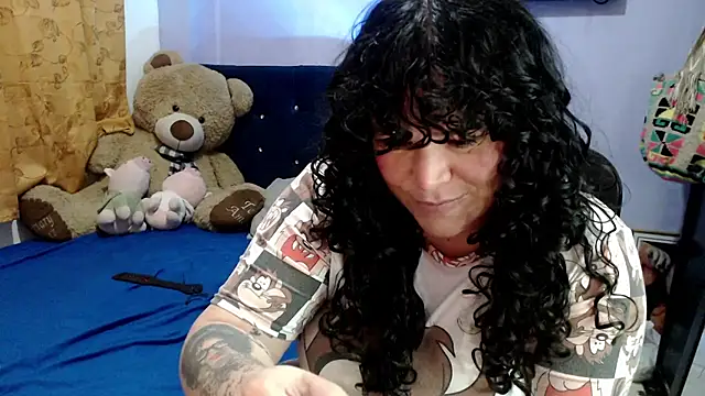 ANGELIQUE KLANE online show from 11/24/25, 06:02