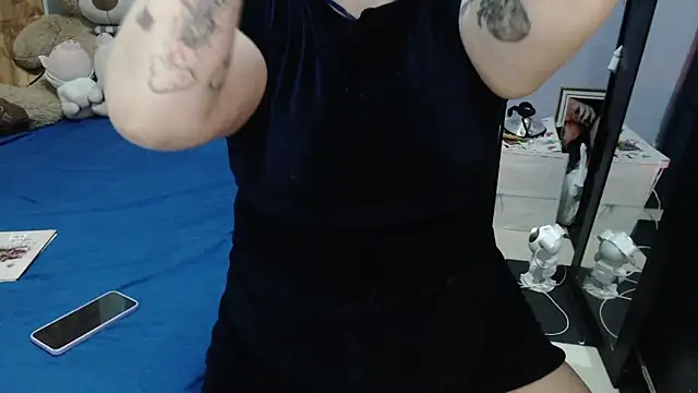 ANGELIQUE KLANE online show from 12/02/25, 11:56