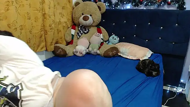 ANGELIQUE KLANE online show from 01/09/26, 05:03