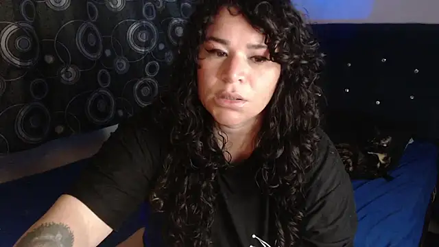 ANGELIQUE KLANE online show from 05/19/26, 01:56