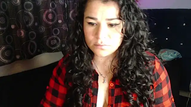 ANGELIQUE KLANE online show from 06/11/26, 12:12