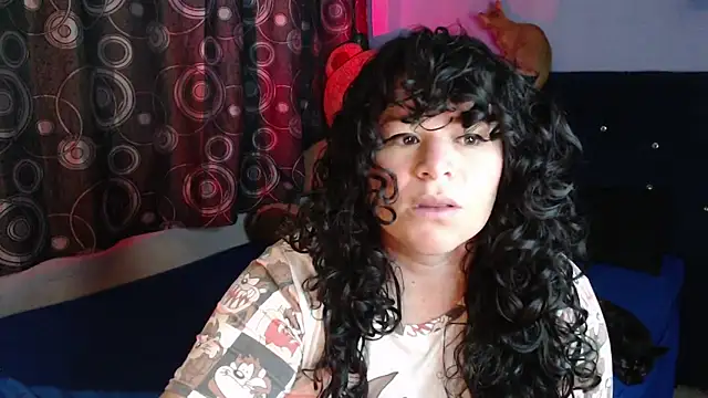 ANGELIQUE KLANE online show from 04/13/26, 04:05