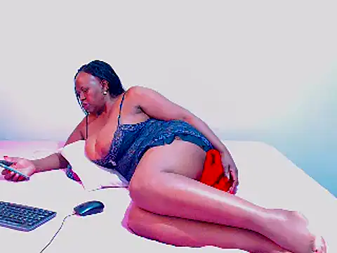 Snapshot of BootyliciousAssxxx chatting on 03/08/25, 11:37 BootyliciousAssxxx online show from 03/08/25, 11:37