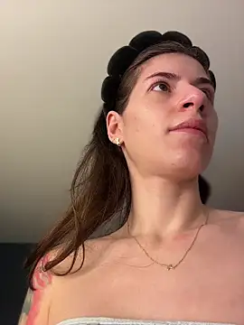 AlyonaX online show from 03/29/26, 06:09