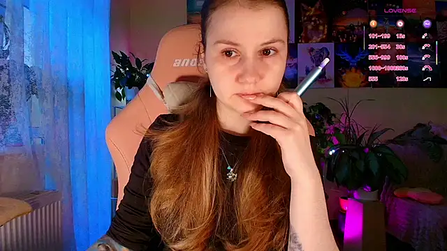 Snapshot of GoodWitch_ chatting on 02/13/26, 07:52 GoodWitch online show from 02/13/26, 07:52