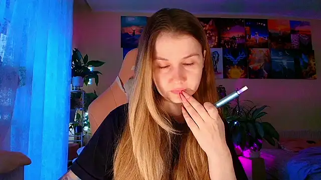 Snapshot of GoodWitch_ chatting on 01/14/26, 10:30 GoodWitch online show from 01/14/26, 10:30