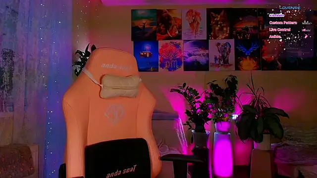 GoodWitch  online show from 12/03/25, 07:30