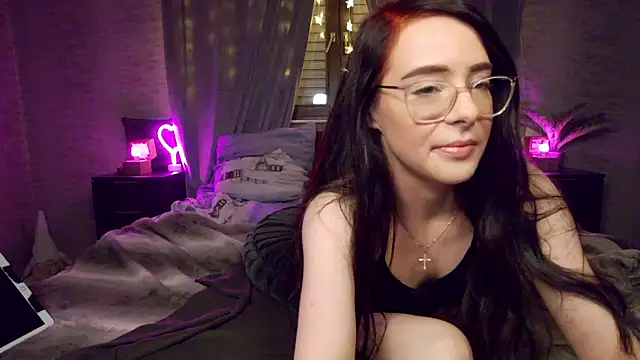 Carmen Monroe online show from 11/28/25, 08:20