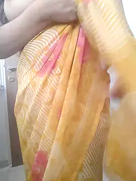 MumbaiMaskGirl online show from 12/08/24, 11:24