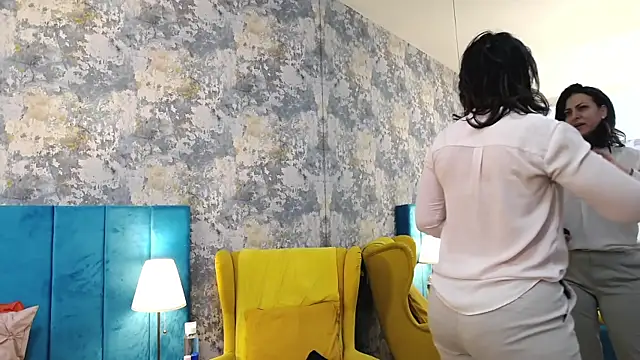 LisaCroft online show from 09/28/25, 07:26