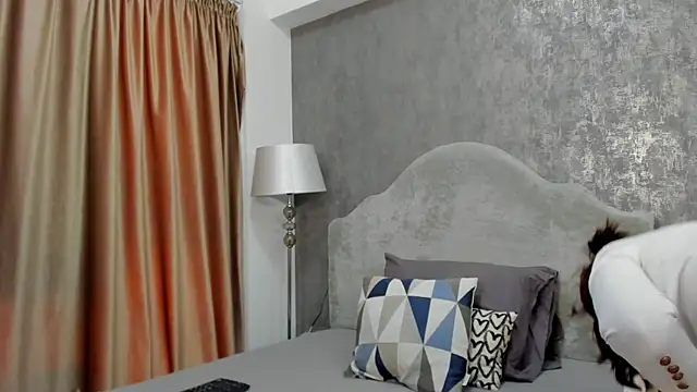 LisaCroft online show from 02/19/26, 08:11