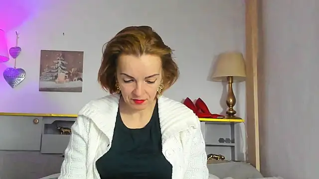 Snapshot of KateConner chatting on 02/13/25, 08:13 KateConner online show from 02/13/25, 08:13