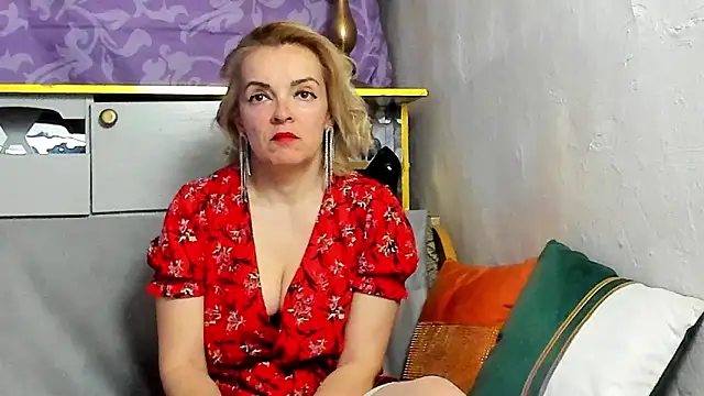 KateConner online show from 04/07/26, 07:48