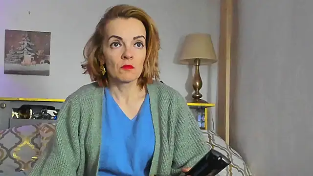 Snapshot of KateConner chatting on 02/26/25, 05:10 KateConner online show from 02/26/25, 05:10