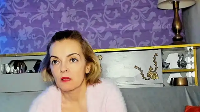 KateConner online show from 01/11/26, 02:13